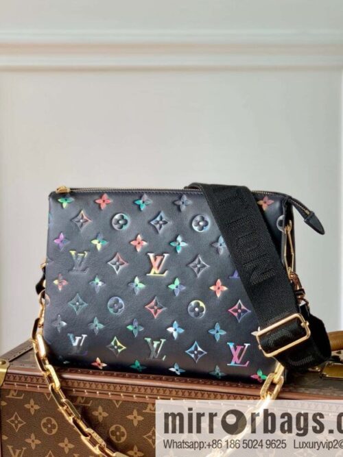 IMG_3462-800x800lcxf0ukenh459486_20250719004113.jpg M21353 black color print, this Coussin small handbag