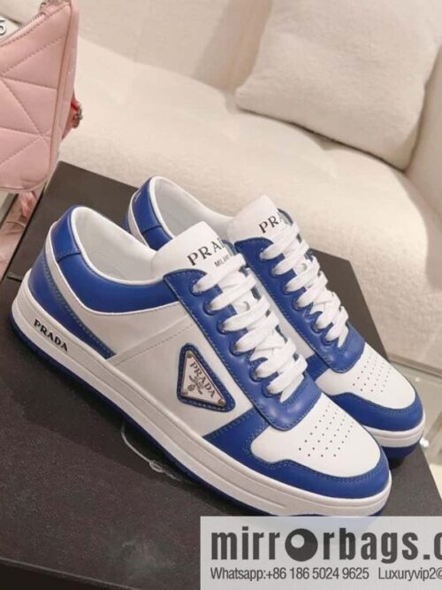 🐰🐰Prada ss23 new arrival~ Prada 2023 | New triangular standard couple men\'s and women\'s board shoes