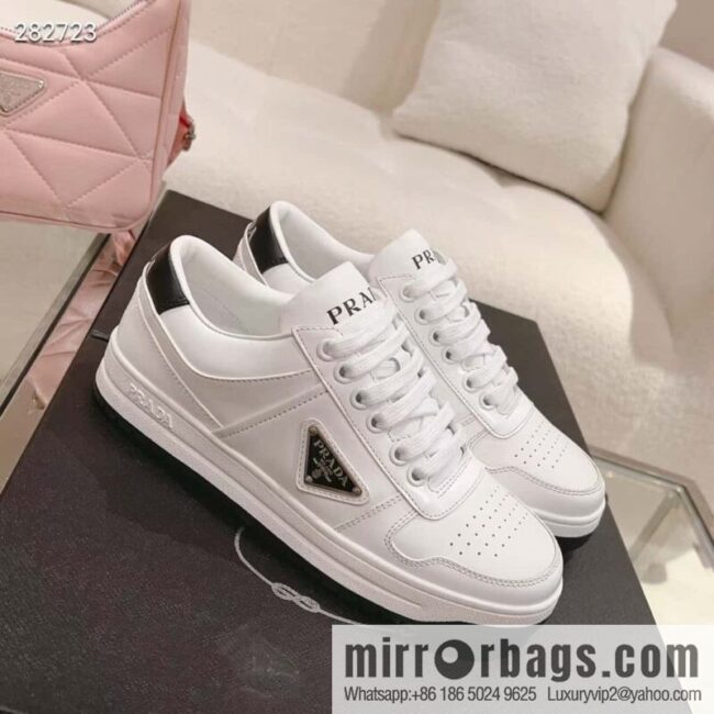 IMG_3553-800x800yapqaacil03155972_20250705120309.jpg 🐰🐰Prada ss23 new arrival~ Prada 2023 | New triangular standard couple men\'s and women\'s board shoes