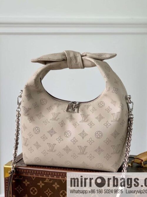 IMG_3566-800x800n054b2or5ou59368_20250719003944.jpg M20701 Elephant Grey Why Knot Small Handbag