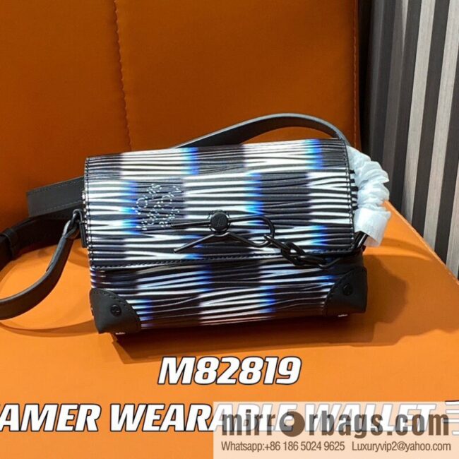 [Boutique‑grade] M82819 night chessboard plaid men\'s bag full leather epi mailman bag series STEAMER WEARABLE WALLET handbag