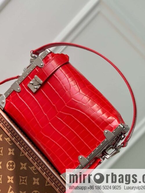 IMG_3657-800x800xjcdgfanydn59304_20250719003855.jpg M21477 red alligator pattern M46358 full leather box bag series M21741 SIDE TRUNK handbag