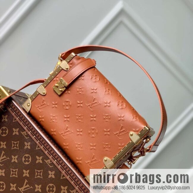 M21477 gold brown full leather M46358 full leather box bag series M21741 SIDE TRUNK handbag (copy)