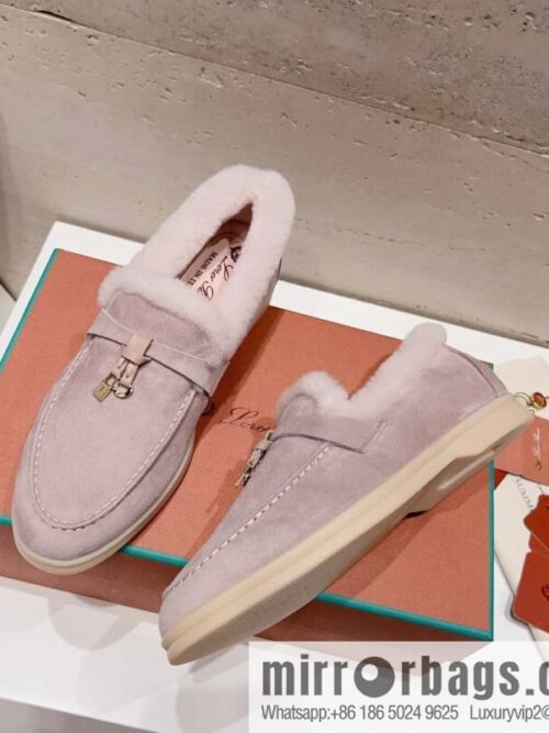 IMG_3727-800x800dfxlunvy1vm152957_20250705101618.jpg 🐰🐰Loro Pian * Classic popular LP top version, British tassel flat-bottomed fluffy loafers