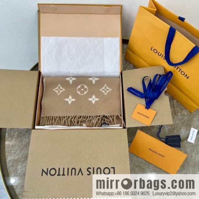 LV Louis Vuitton Wool Alpaca Hair Blended Daily Scarf M76701