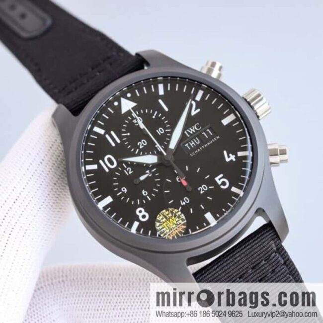 Ceramic case TW fully upgraded IWC\'s latest ceramic watch, IWC Pilot Chronograph