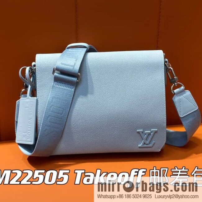 [Boutique‑grade] M22505 light blue, full leather men\'s bag messenger bag series Takeoff messenger bag
