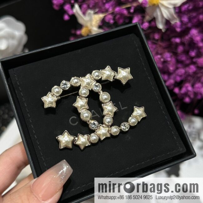 ☀️New ☑️ Chanel Double C Pentagram ⭐ Star Pearl Brooch ☀️