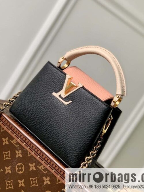 M21689 Capucines BB handbag