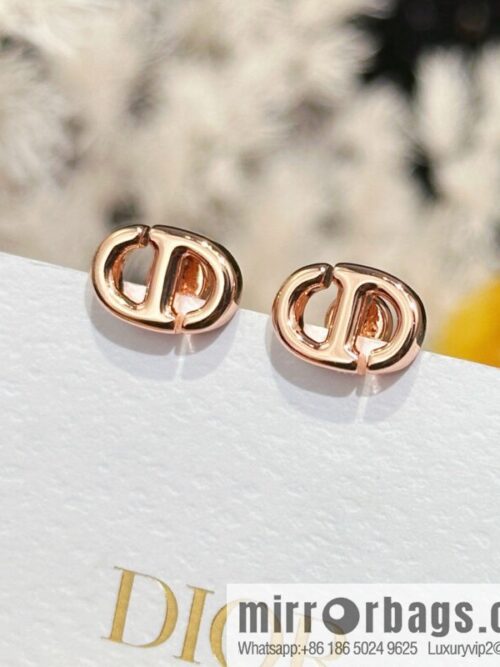 IMG_3913-800x800qnjoglzp1fx124831_20250702182911.jpg New ☑️ DIOR rose gold CD stud earrings