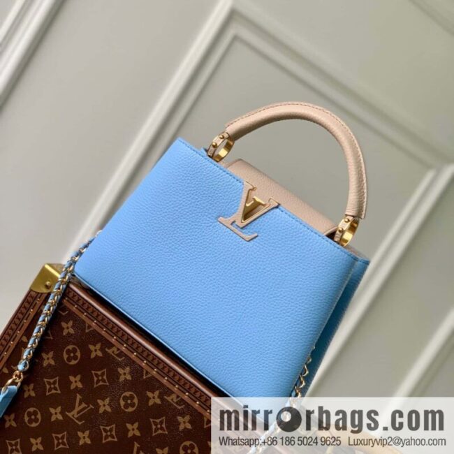 M21887 Capucines small, handbag