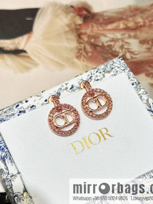 IMG_4009-800x80042nryj5ornj124726_20250702182556.jpg New ☑️ DIOR rose gold CD pink diamond stud earrings