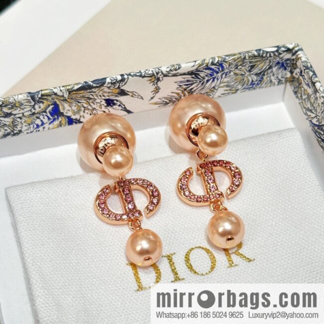 New ☑️ Dior rose gold CD pink diamond size pearl stud earrings