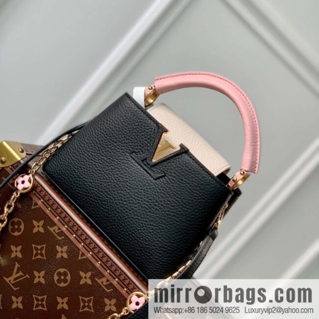 M22375 black mini Capucines mini handbag