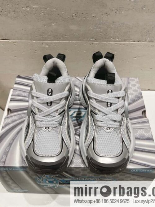 🐰🐰(Genuine version) Oldorder turbo GT sneakers, turbo running shoes, dad shoes, trendy brand casual couple models