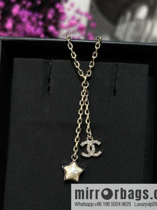 IMG_4387-800x800f1vrs4404bh124523_20250702181929.jpg ☀️New ☑️ Chanel Double C Pentagram ⭐ Star Necklace ☀️
