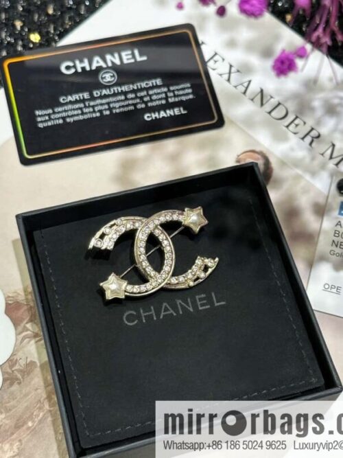 IMG_4632-800x800bsnibvuvkvi124223_20250702180938.jpg ☀️New ☑️ Chanel Double C Star ⭐ Pentagram Brooch ☀️