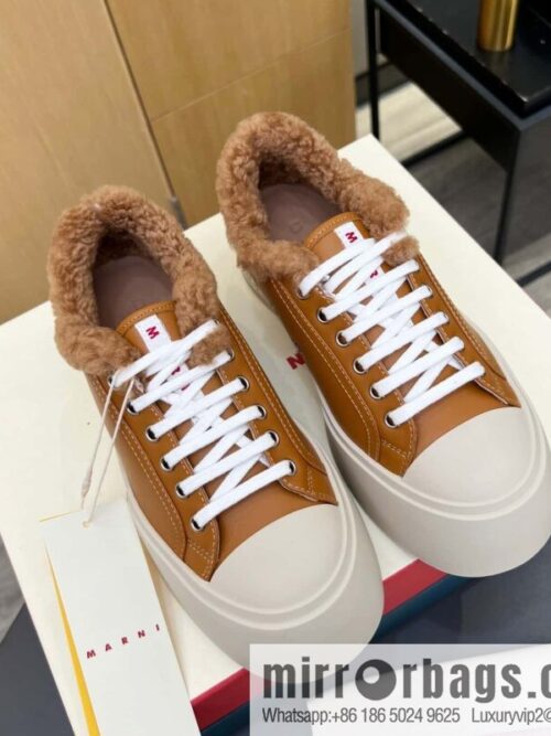 🐰🐰MARNI star with ❤️‍🔥 high version MARNI catwalk model flat shoes