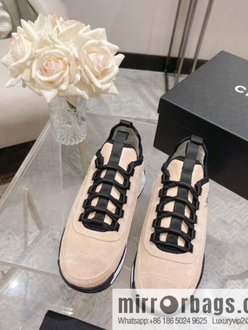 IMG_4826-800x800pcftkh0vagg148133_20250705065614.jpg 🐰🐰Chanel | The latest couple casual four seasons sports shoes at the counter🦋