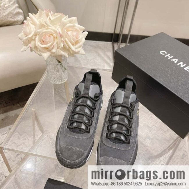 IMG_4835-800x800ps2mz0mt5u2148122_20250705065550.jpg 🐰🐰Chanel | The latest couple casual four seasons sports shoes at the counter🦋