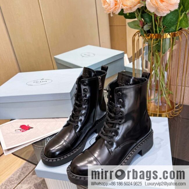 🐰🐰Top 🔝 2022SSS launched Prada boots series 🌲🌲 1 💥 PRADA early autumn and winter catwalk Internet celebrity with the same style