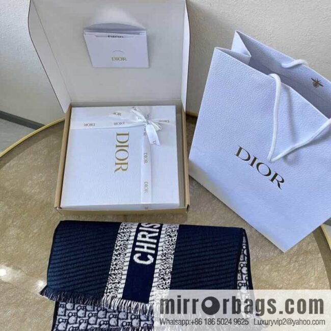 Dior Dior \"CHRISTIAN DIOR\" logo strip pattern college style double-sided scarf 14CDO301I985_C540