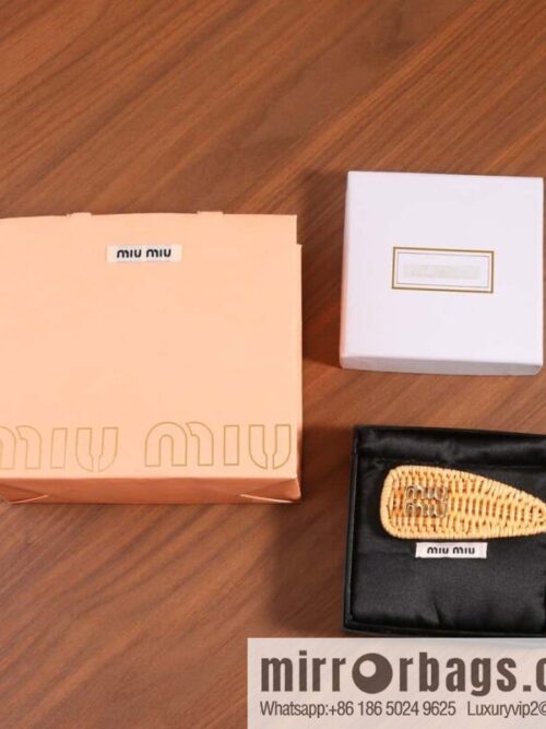 IMG_5482-800x8004u3b5oii4ff148301_20250705070230.jpg MIU MIU Miao Miao Holiday Style Bamboo Braided Rattan Hairpin Hairpin