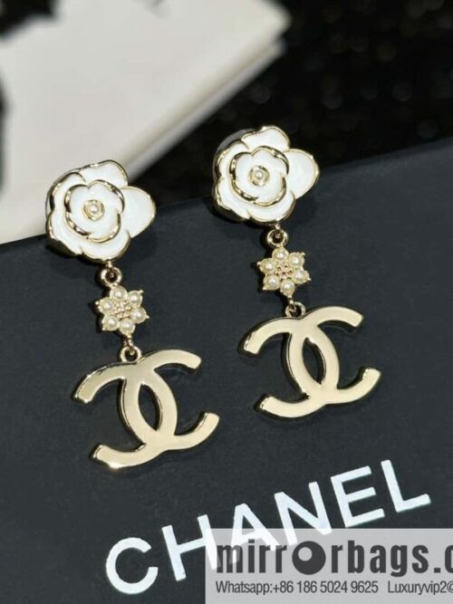 IMG_5511-800x800c5leod2mfxj120558_20250702151214.jpg ☀️Original ☀️ new ☑️ Chanel c3 double c camellia earrings ☀️