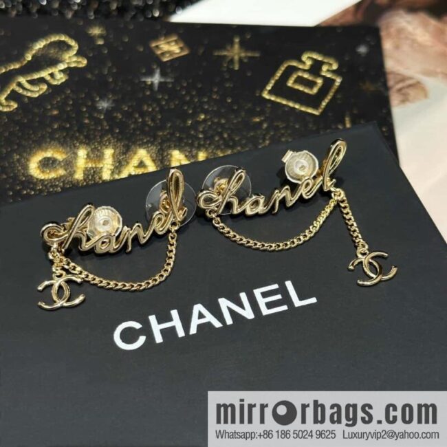☀️New ☑️ Chanel letter CHANEL earclip earrings ☀️