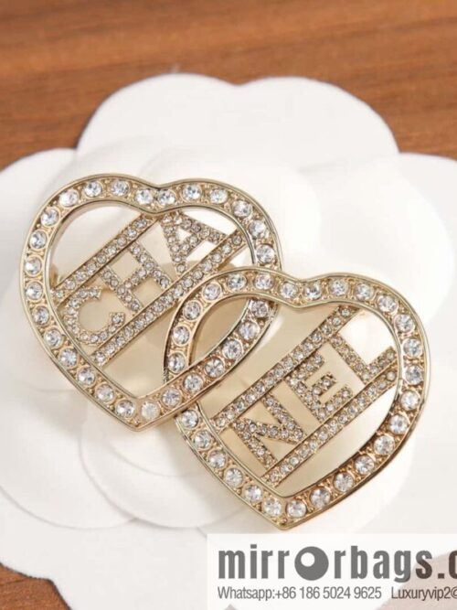 IMG_5644-800x800w5d4lztsx2f144748_20250705044817.jpg New ☑️ Chanel double love peach heart brooch