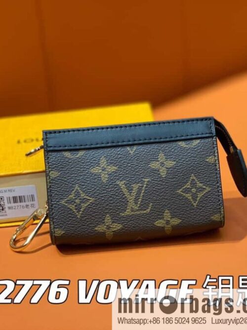 [Premium‑quality] M82776 monogram key bag wallet series, autumn and winter new VOYAGE key bag