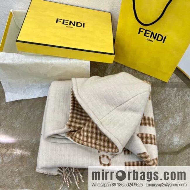 Fendi cream wool and cashmere cape FXX722AHR1F0QF7