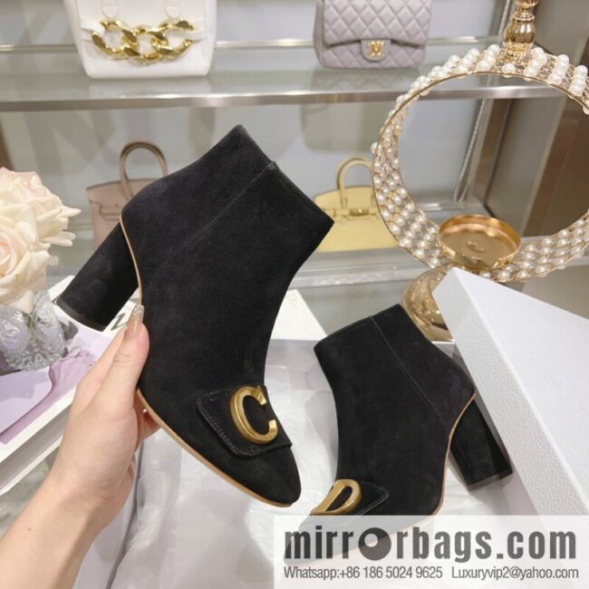 🐰🐰Dior, new bare boots on new models🌟