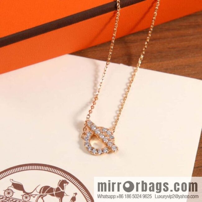New, Hermès HERMES full diamond OT stud earrings, necklaces.