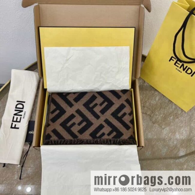 IMG_6051-800x800o4incicl4av83514_20250701204232.jpg FENDI Fendi Classic FF Logo Cashmere Scarf FXT260