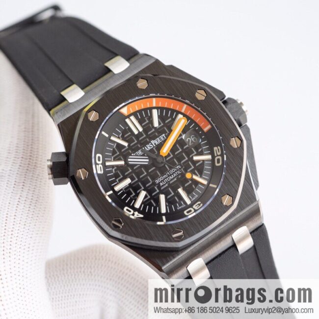 IMG_6194-800x800pouw0xm5fkc96326_20250702024226.jpg IP. FACTORY reinvents the legend - Audemars Piguet 15706 carbon fiber 3120 movement watch