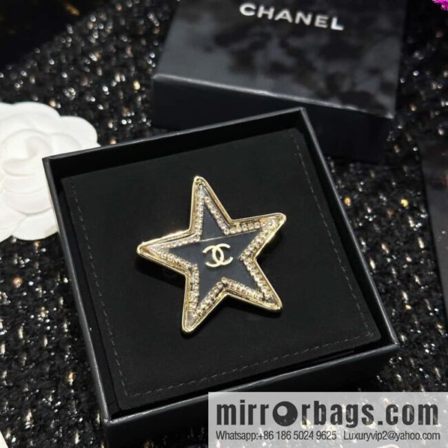 ☀️New ☑️ Chanel Double C Pentagram ⭐ Star Brooch ☀️