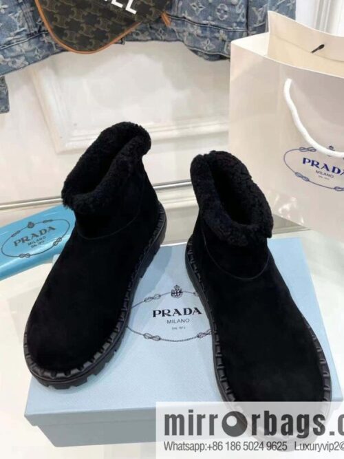 IMG_6245-800x800jsdlnq1wjlw143158_20250705040006.jpg 🐰🐰Prada King Fried, Snow Boots, Ski Boots Prada Limited Collection