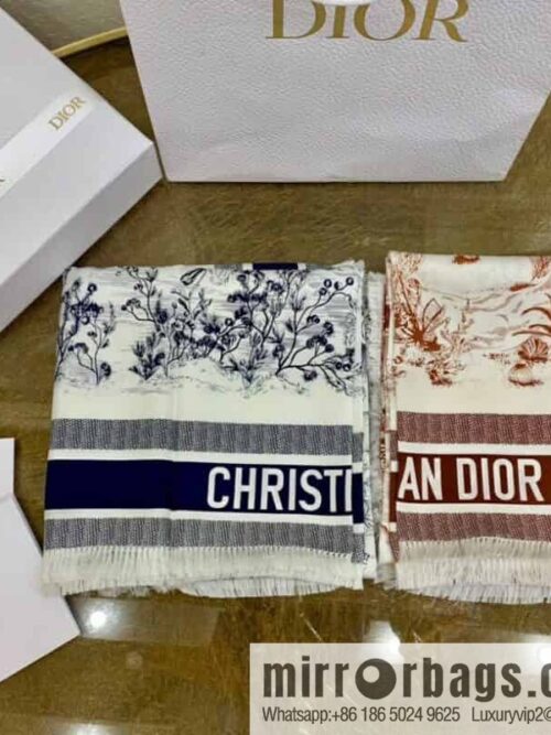 Dior 21 spring new silk square scarf