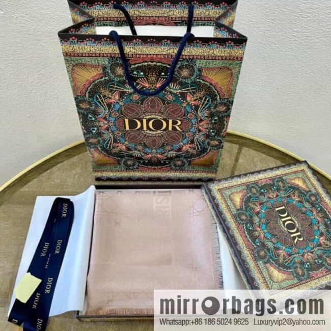 IMG_6299-800x800oustvcz141a103061_20250702052524.jpg Dior Dior Classic Rattan Checkered Scarf 04CAL140I630_C019