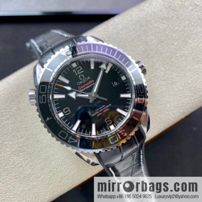 Omega, Ocean Cosmos Timepiece Hippocampus 600-meter series automatic mechanical men\'s watch is equipped with a stable 8900 movement