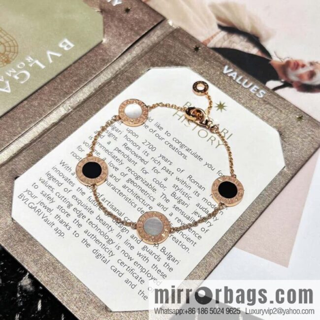 ☀BVLGARI Bulgari round cake four flower bracelet ☀️ rose gold white fritillary, black agate ☀️ can fit 15-19cm hand circumference