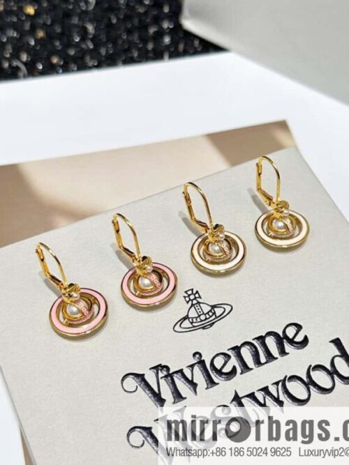 IMG_6469-800x800cn0gyjwtdw4119581_20250702144326.jpg ❗️New ❗️ Original order y New ☑️ Vivienne Westwood Queen Mother Saturn stud earrings