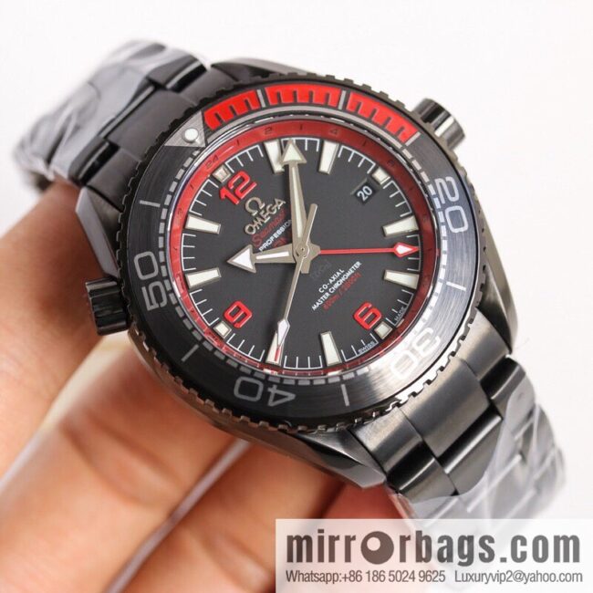 Omega All Black Ocean Universe 600 meters \"Black of the Deep Sea\" - New Zealand Emirates Captain 1: equipped with a self-produced 8906 movement