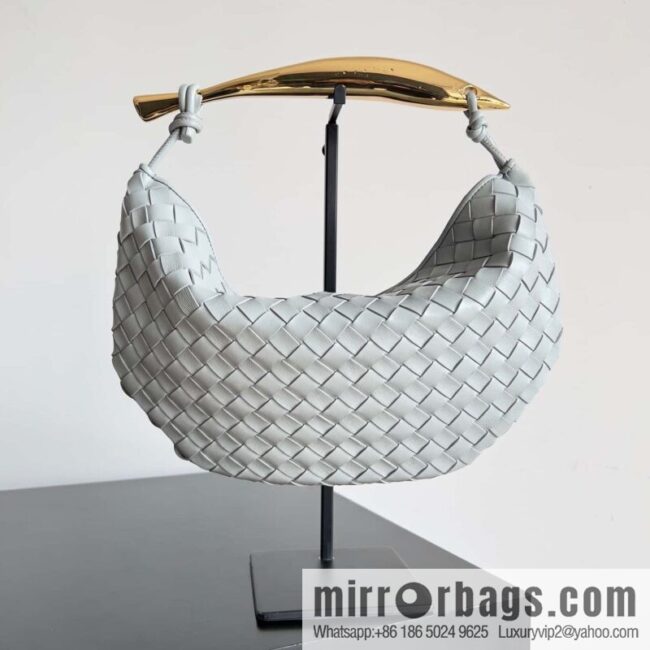 IMG_6502-800x800rpr4xiijdyd37038_20250716042944.jpg BottegaVeneta2023 spring and summer new, Bottega Veneta Bv mini sardines SARDINE agate gray, model number: 716082 large