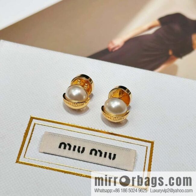 ❗️New ❗️ Miu Miu Miu Pearl Glossy Earrings