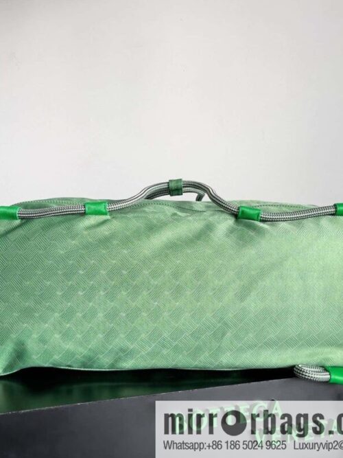 IMG_6525-800x800bygzrstom3154619_20250718234139.jpg #Bv Alto Butterfly Replica Luxury Handbag Outdoor Hiking Bag 718083 BV Travel Bags