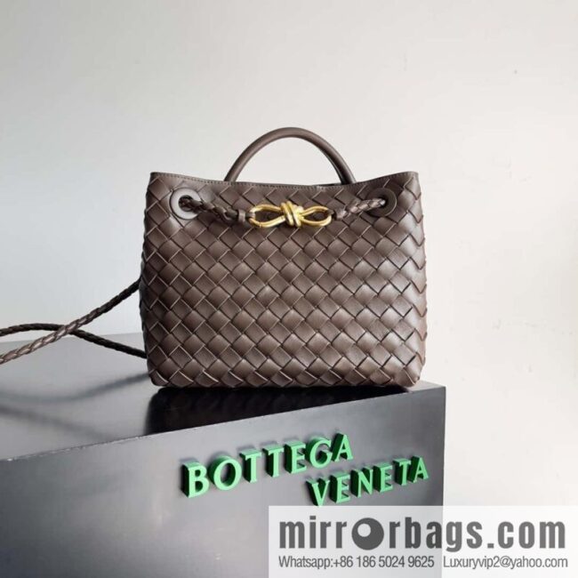 BV Bottega Veneta2023 New Andiamo Small, Model Number: 743568 Candy Brown