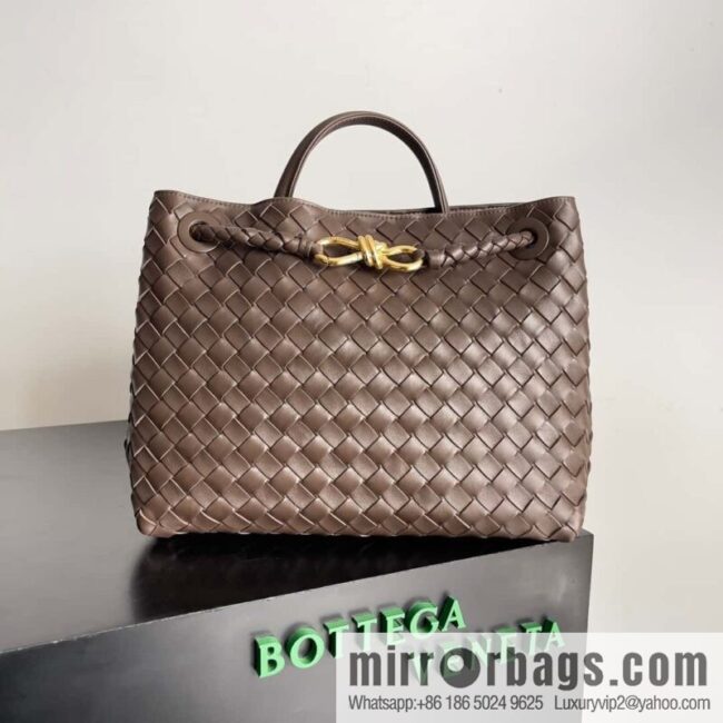 BV Bottega Veneta2023 New Andiamo Woven Handbag, Medium, Model: 743572 Candy Brown