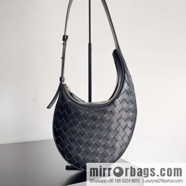 B new BV new Drop shoulder backpack model number: 755074